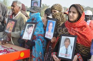 1387889213-baloch-missing-persons-long-march-reached-hyderabad-from-quetta_3560409